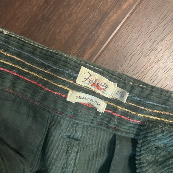 Faherty Endless Cord 100% cotton corduroy pants - green - size 27 - Picture 3 of 4